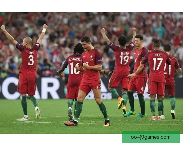 库乔·埃尔南德斯MLS总决赛点球破门首开纪录助队领先