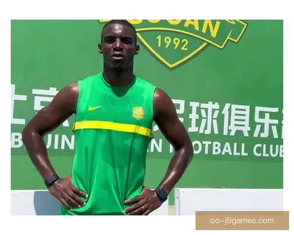 里尔锋线核心乔纳森大卫决定留队继续冲击新赛季目标