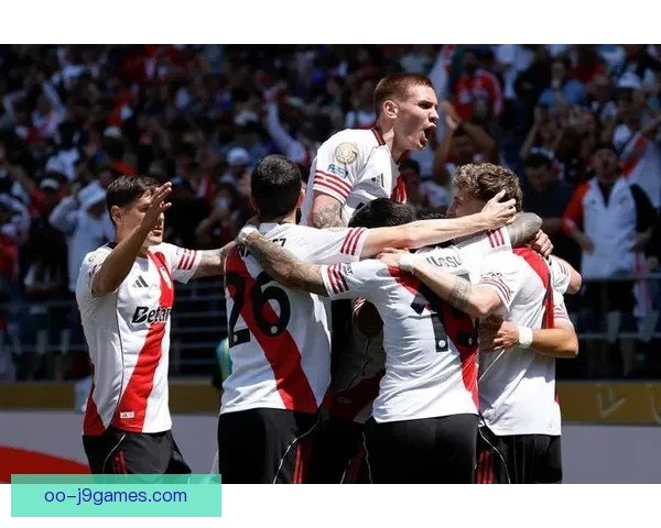 阿库尼亚重返南美加盟河床掀起足坛新热潮